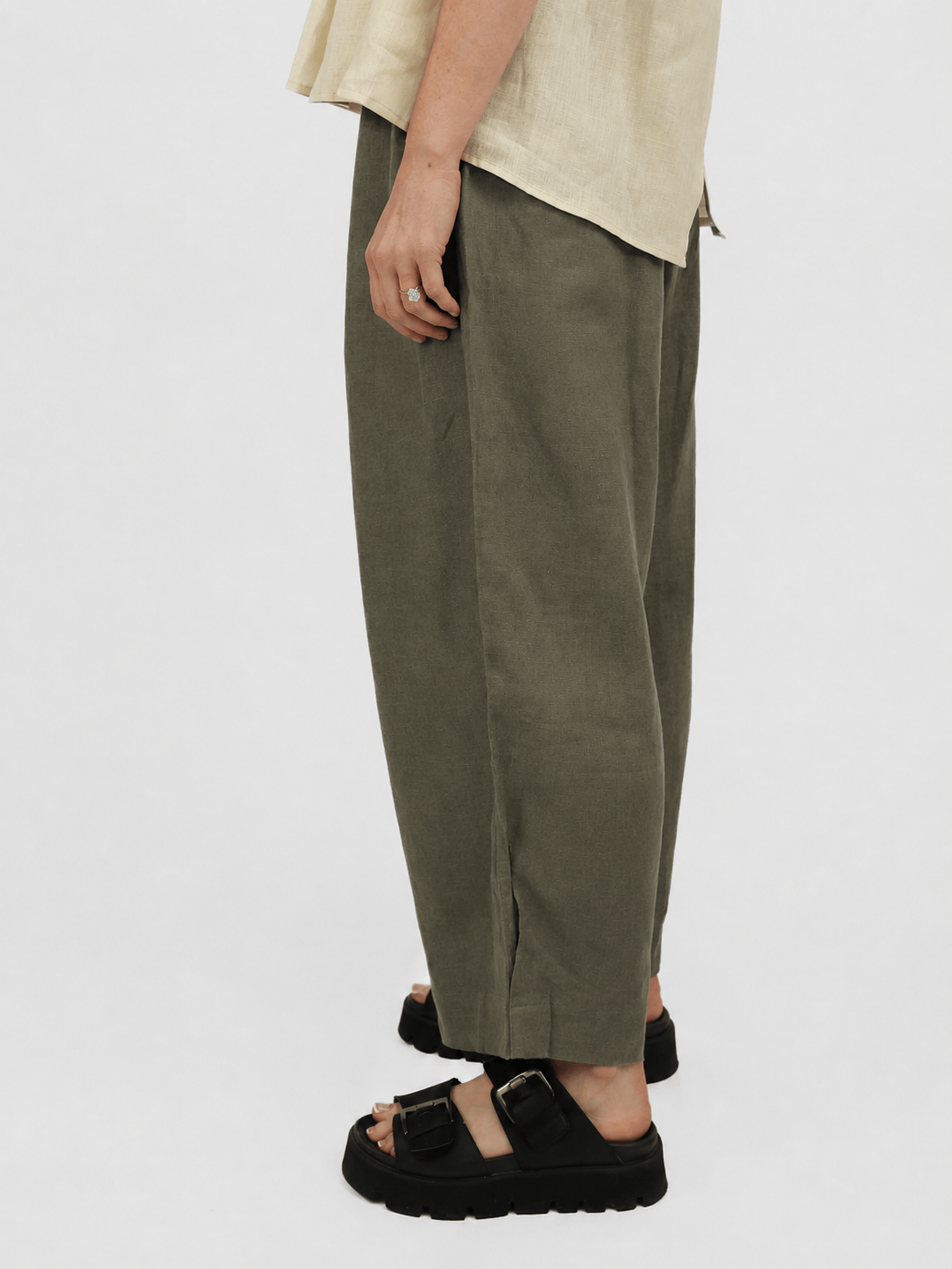 Diffusion by Kate Pants Frankie Pure Linen Wide-Leg Pants in Olive Green