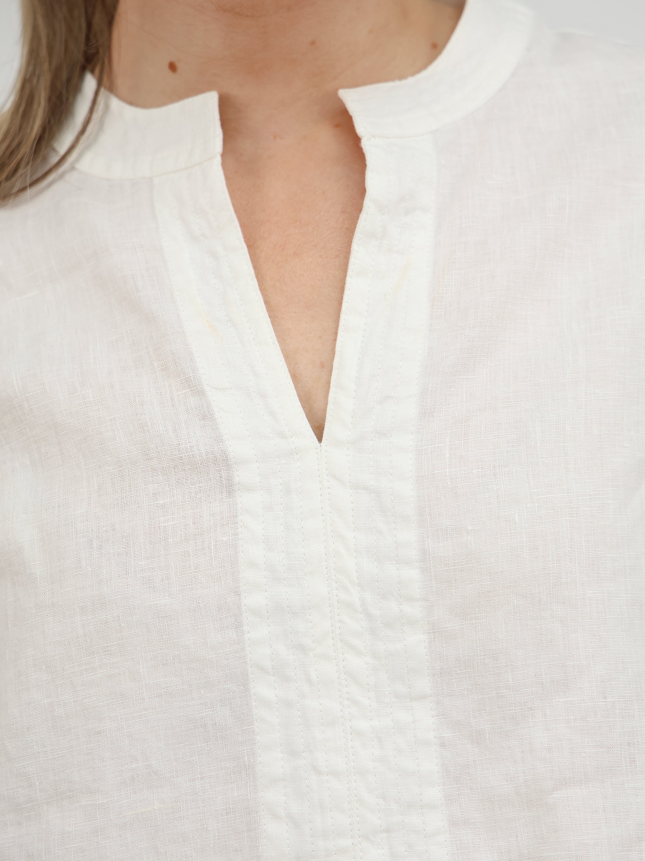 Diffusion by Kate Shirt Maggie Pure Linen Long Sleeve Shirt in Ecru