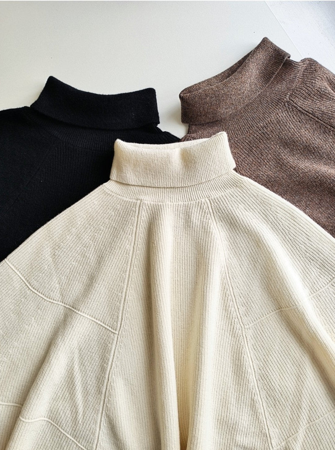 Diffusion by Kate Cape Pure Wool Cape in Winter White