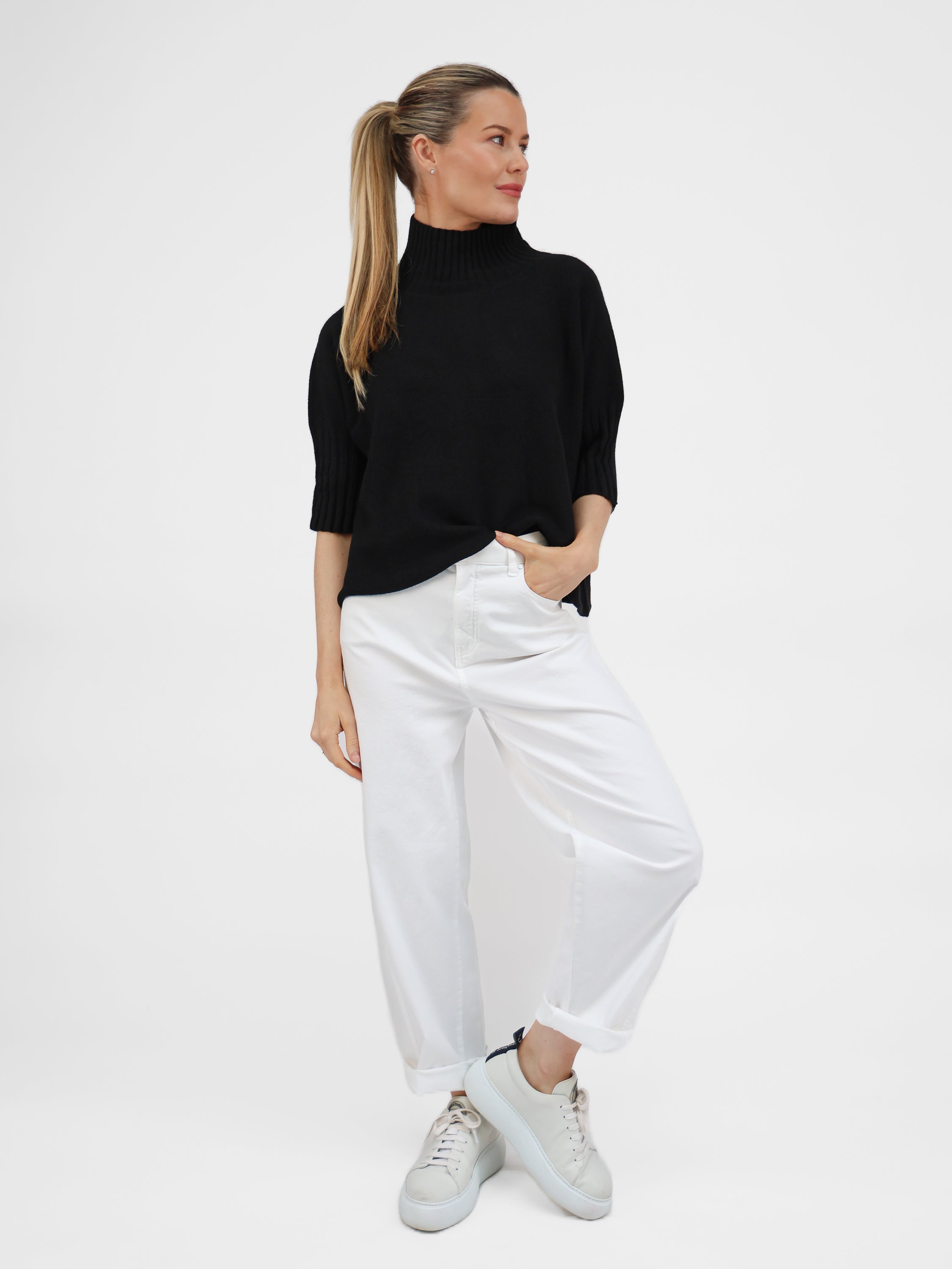 Diffusion by Kate Sweater One Size Josep Classic Sweater in Black