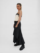 Italian Collection Top Lace Trim Camisole Top in Cream